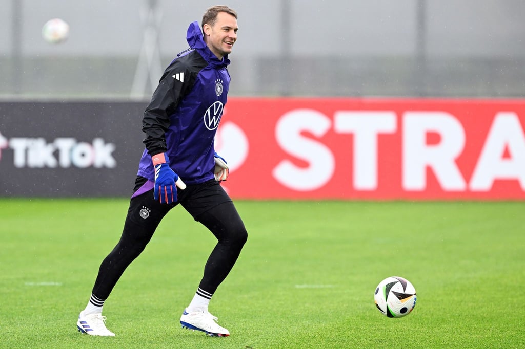 Bundestrainer Nagelsmann hat sich auf Manuel Neuer als Nummer 1 für die EM festgelegt.