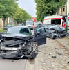 Vier Verletzte und zwei kaputte Autos forderte ein Verkehrsunfall in Loburg. 