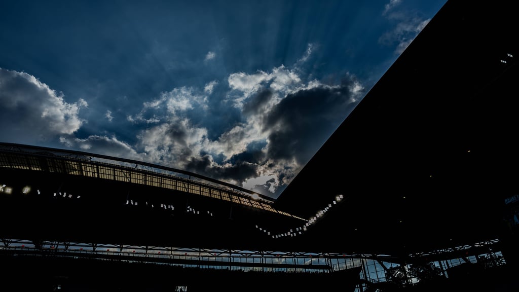 Ungewohnte Perspektive: die umgebaute Red-Bull-Arena.