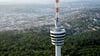 Höher hinaus geht es nirgendwo in Stuttgart: Der Fernsehturm bietet auf rund 150 Metern Höhe eine Aussichtsplattform.