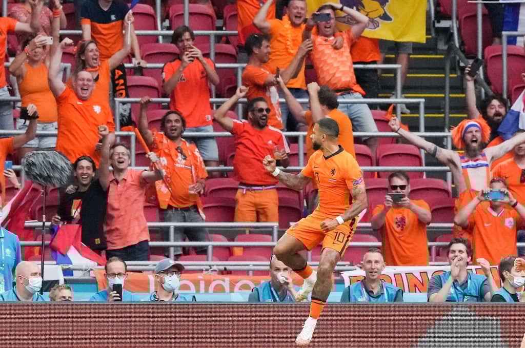 Die Niederländer um Torschütze Memphis Depay setzten sich in Amsterdam gegen Österreich durch.