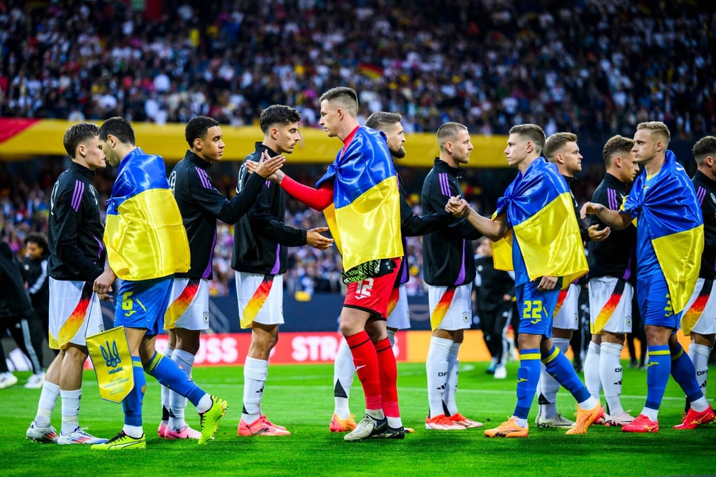 Die ukrainischen Nationalspieler wollen ihren Landsleuten Hoffnung schenken.