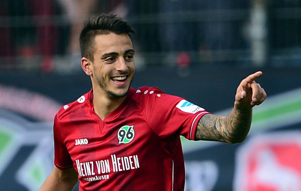 Joselu im Trikot von Hannover 96.