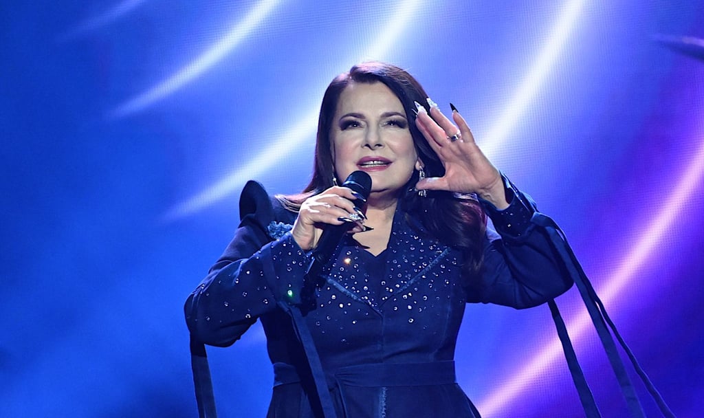 Die Sängerin Marianne Rosenberg steht bei der Aufzeichnung der Sendung "Die Beatrice Egli Show" im Studio.