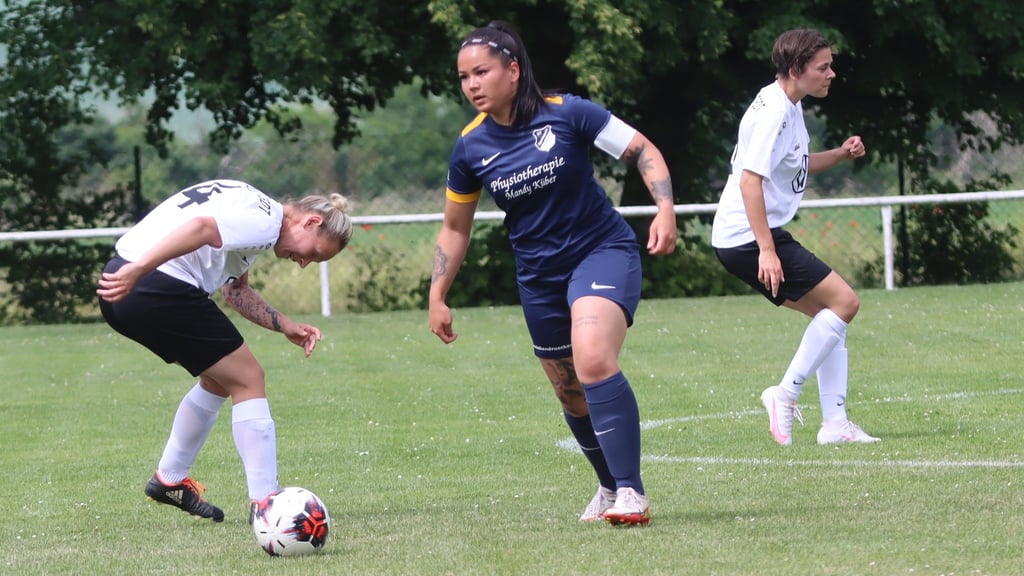Archivbild: Fußballerinnen von Germania Hergisdorf