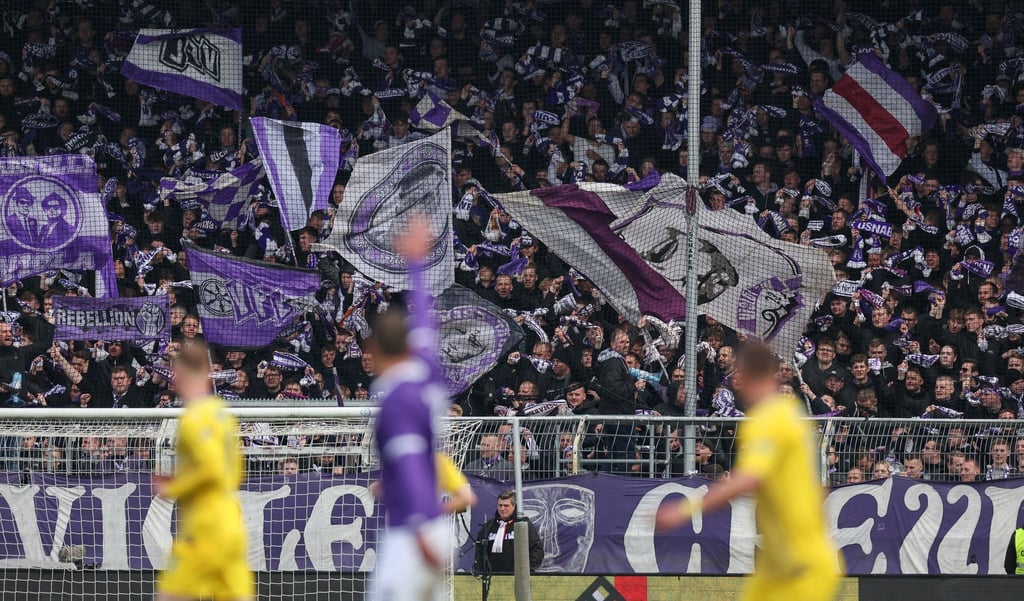 Zweitliga-Absteiger VfL Osnabrück hat Torwart David Richter vom baldigen Ligakonkurrenten 1860 München verpflichtet.