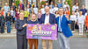 Warten auf Gulliver: Tinatin Eppmann, Christoph Werner, Rainer Robra und Egbert Geier (von links) vor dem Ratshof