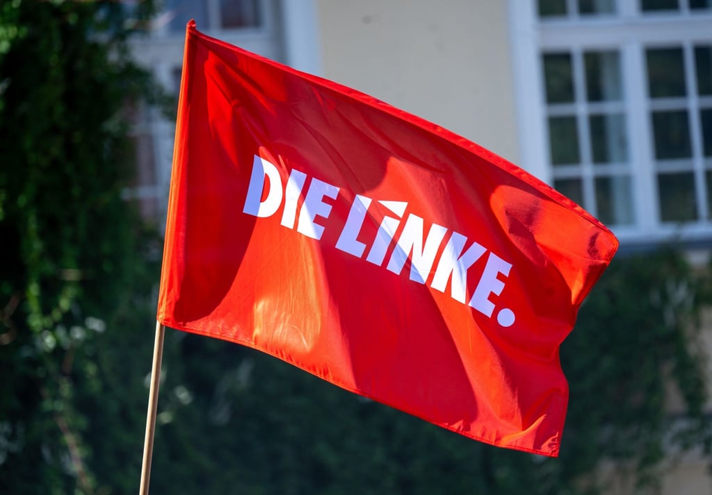 Für Was Steht Die Linke Partei Europawahl: Linke sieht Richtungswahl - Gysi warnt vor Rechtsruck