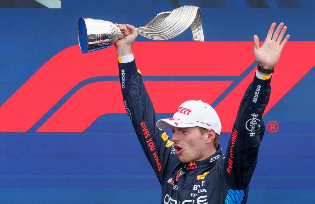 Red-Bull-Pilot Max Verstappen feiert seinen Sieg beim Grand Prix von Kanada.