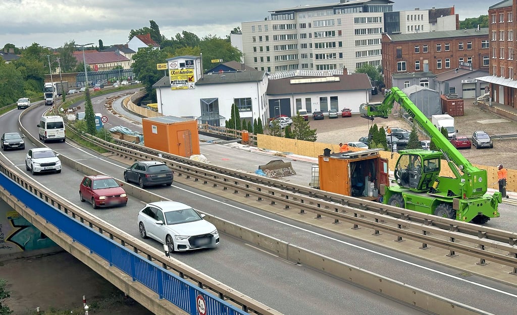 Magdeburg Sperrt Zwei Weitere Brücken – So Überleben Sie Den Stau! - a9msybe