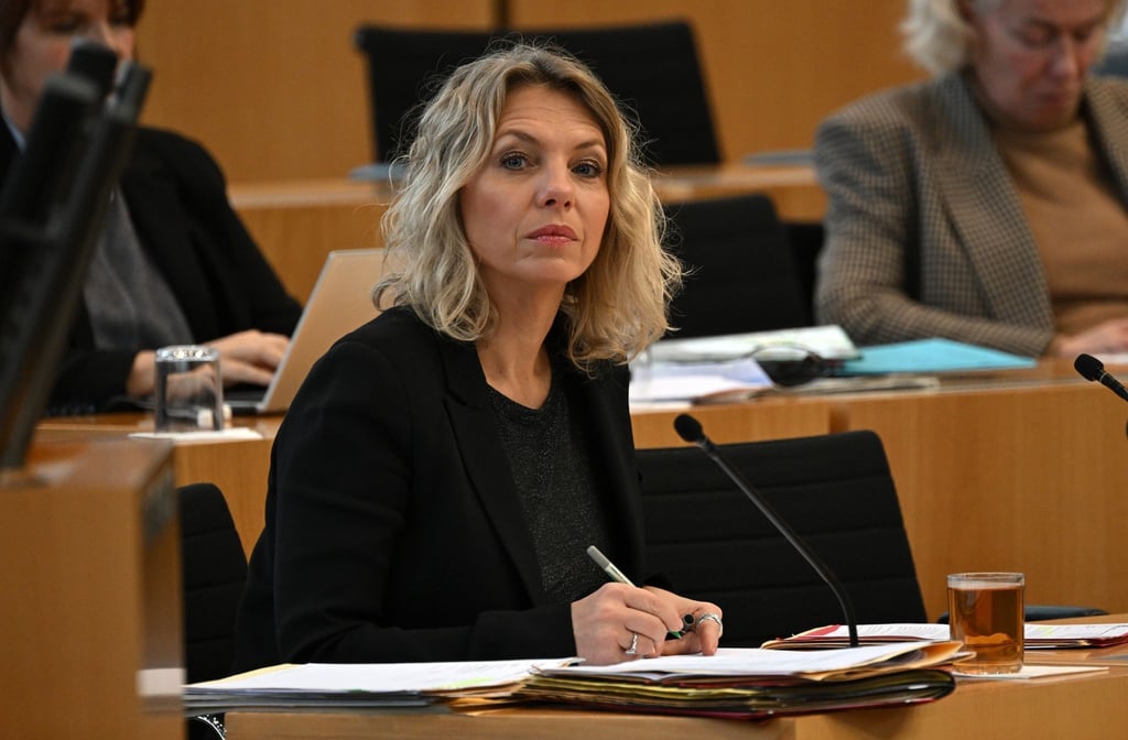 Susanna Karawanskij (Die Linke), Ministerin für Infrastruktur und Landwirtschaft von Thüringen.