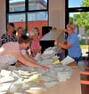 Insgesamt fast 200 Wahlhelfer hatten in Oschersleben am Wahltag, 9. Juni 2024, teilweise bis in die Nacht alle Hände voll zu tun. 