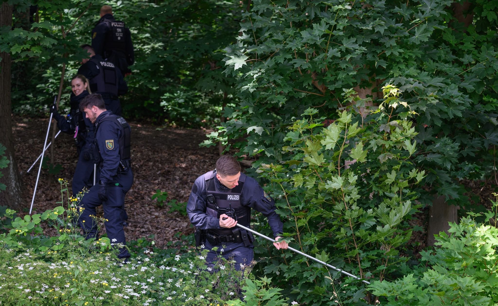 Essen Überruhr: 13 Jährige Opfer Eines Schrecklichen Verbrechens – Polizei Veröffentlicht Phantombild! - wtgwrbr