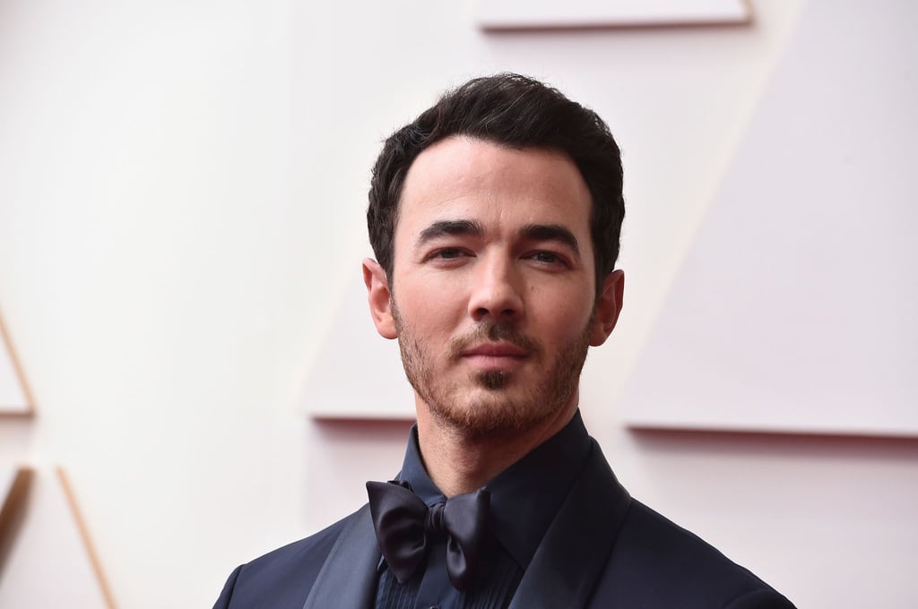 US-Sänger Kevin Jonas hat sich eigenen Angaben zufolge einen Hautkrebstumor entfernen lassen. Nun appelliert er an seine Fans.
