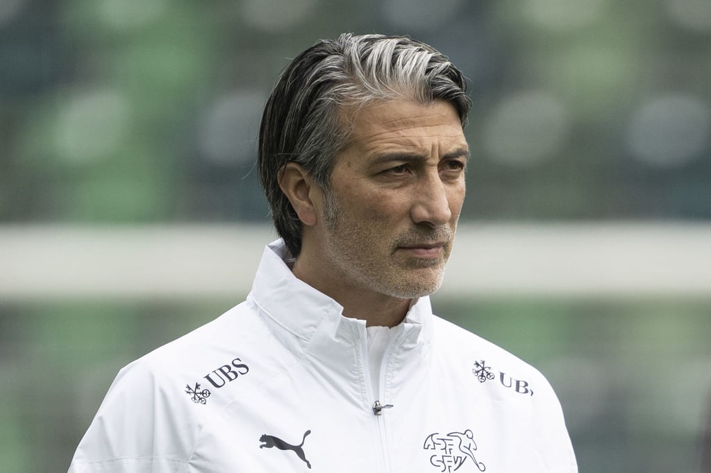 Bereitete sein Team mit einer Schnitzeljagd auf den EM-Start vor: Der Schweizer Fußball Cheftrainer Murat Yakin.