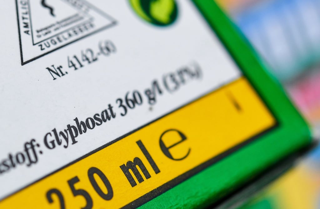 Die Verpackung eines Unkrautvernichtungsmittels, das den Wirkstoff Glyphosat enthält.