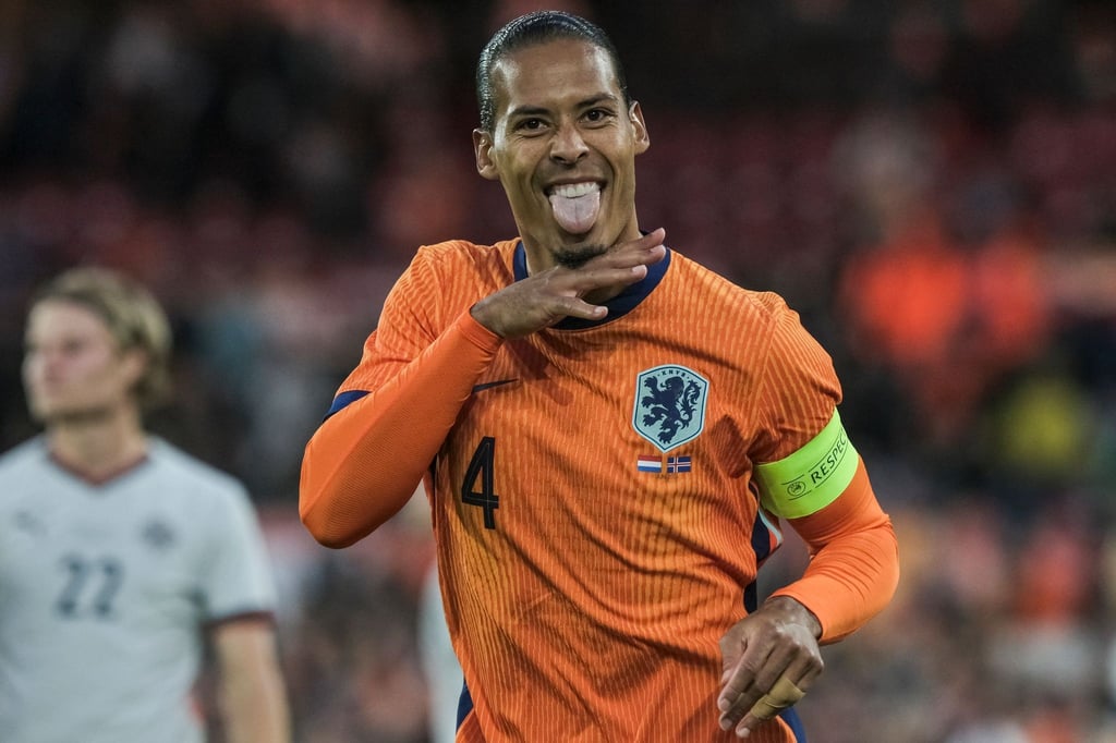 Der Abwehrspieler des FC Liverpool hat die DFL-Elf gelobt.