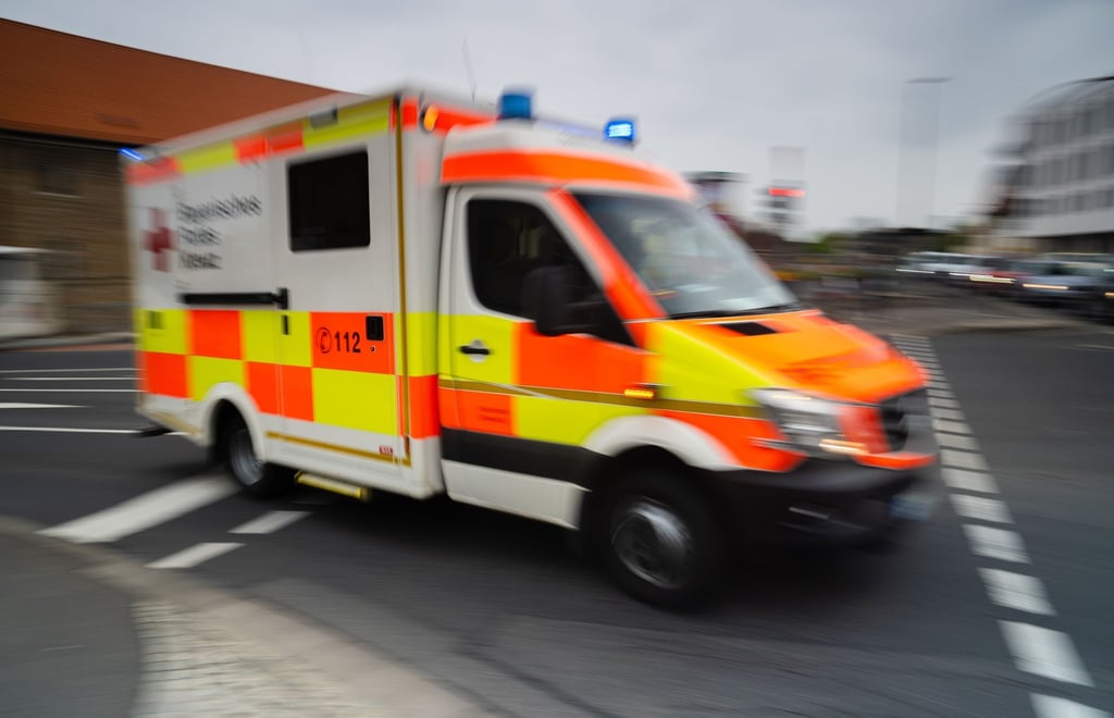 Ein Krankenwagen im Einsatz.