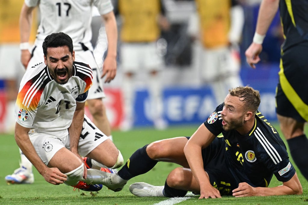 Schottlands Ryan Porteous ist nach der Roten Karte gegen Deutschland für zwei Spiele gesperrt.