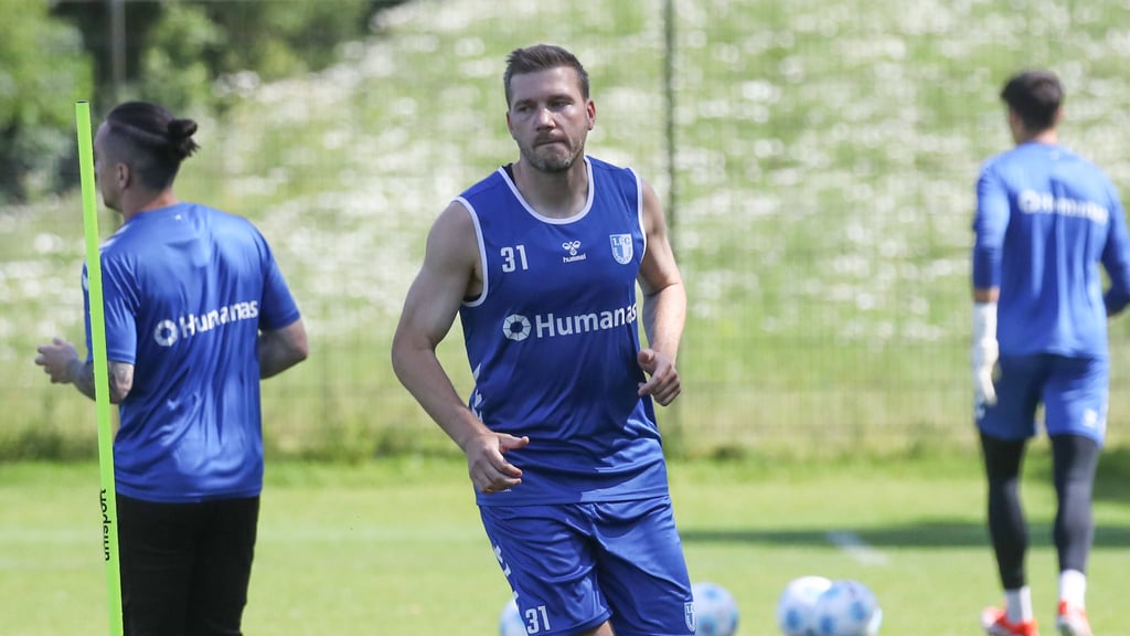 Trainingsstart beim 1. FC Magdeburg am Dienstag: Robert Leipertz absolviert seine erste Einheit für den neuen Club.