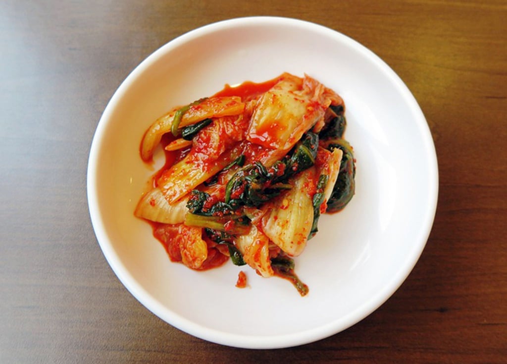 Kimchi, eine meist scharfwürzige fermentierte Gemüsebeilage, darf bei keinem Essen fehlen.