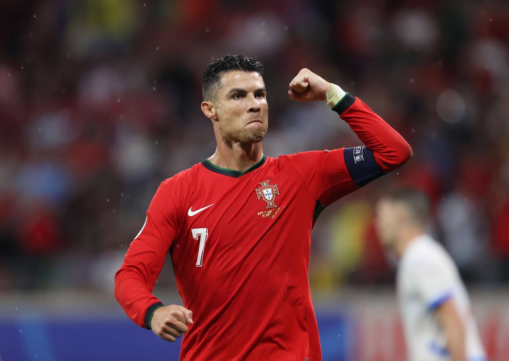 Ronaldo freut sich über den Auftaktsieg in Leipzig.