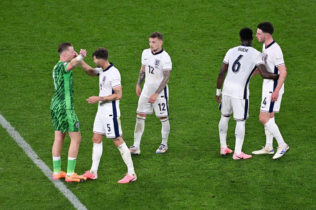 Das englische Team gewann sein EM-Auftakt gegen Serbien.