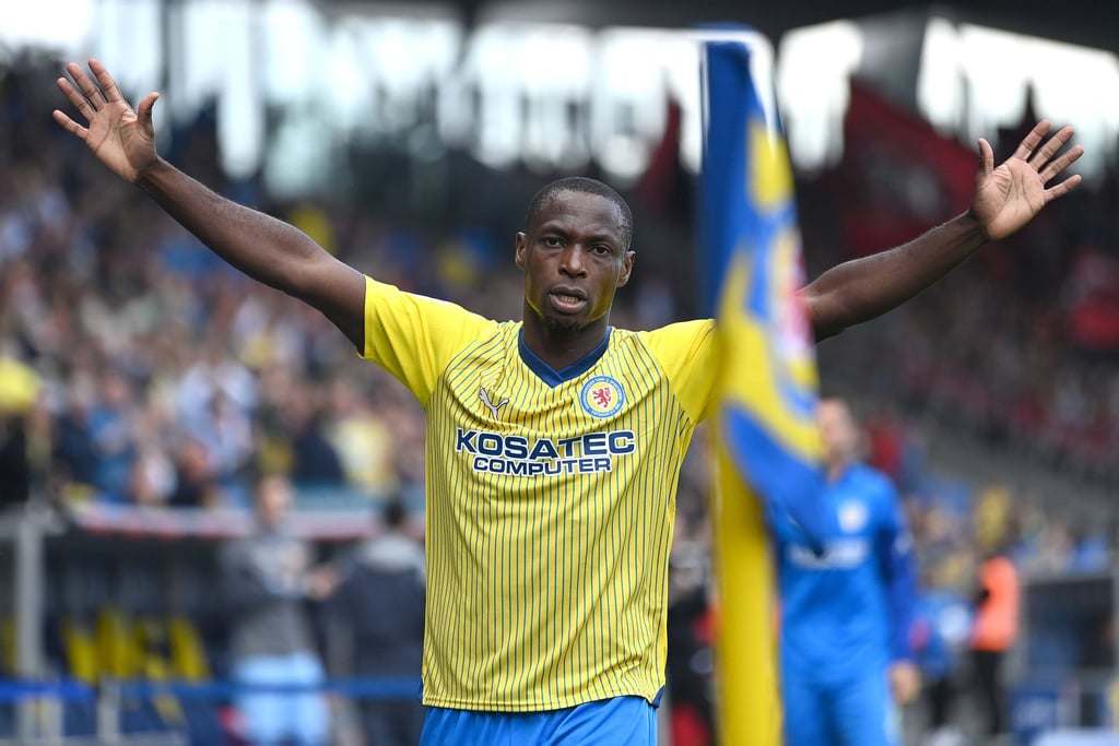 Braunschweigs Anthony Ujah jubelt nach seinem Tor zum 2:2.