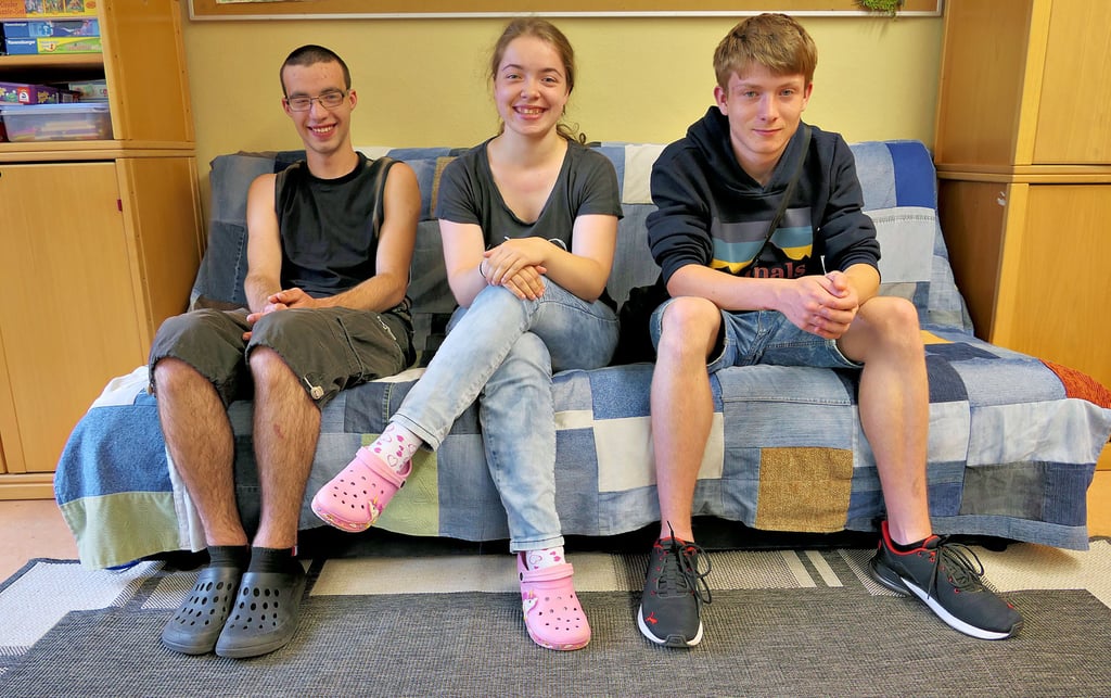 Simon, Lara und Alexander hoffen, dass ihnen nach der Schule der Weg auf den ersten Arbeitsmarkt gelingt.