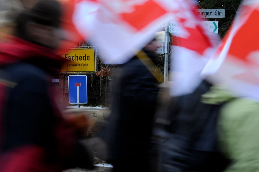 Auf einem Hof bei Eschede gibt es seit vielen Jahren Versammlungen von Rechtsradikalen.