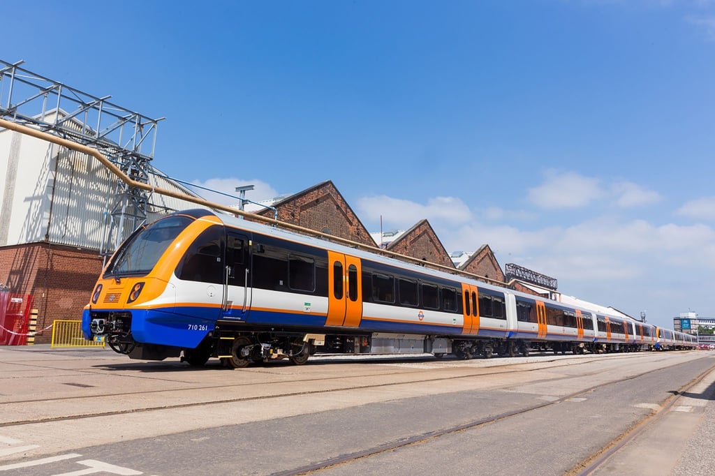 Seit 2007 gibt es in London auch die „Overground“ genannte S-Bahn. Sie und ihre verschiedenen Linien sollen bald leichter zu erkennen sein.