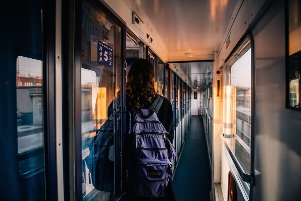 Lange Fahrten mit der Bahn statt Fliegen: Manche Reisende erfüllt so etwas mit einem Gefühl von Zugstolz.