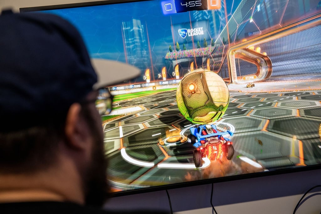 Gegen den Ball treten, das war gestern. In „Rocket League“ wird gegen den Ball gefahren.