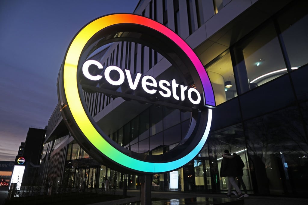 Covestro hat 17.500 Vollzeitstellen, davon circa 7.000 in Deutschland.
