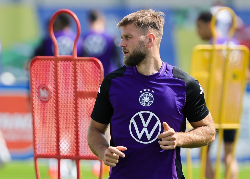 Stürmer Niclas Füllkrug warnt vor dem Achtelfinal-Gegner Dänemark.