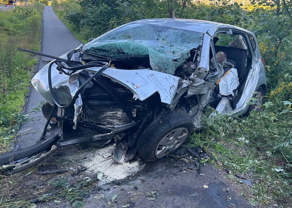 Auf der Bundesstraße 27 zwischen Braunlage und Elend kam es am Dienstagabend, 25. Juni, zu einem tödlichen Autounfall.