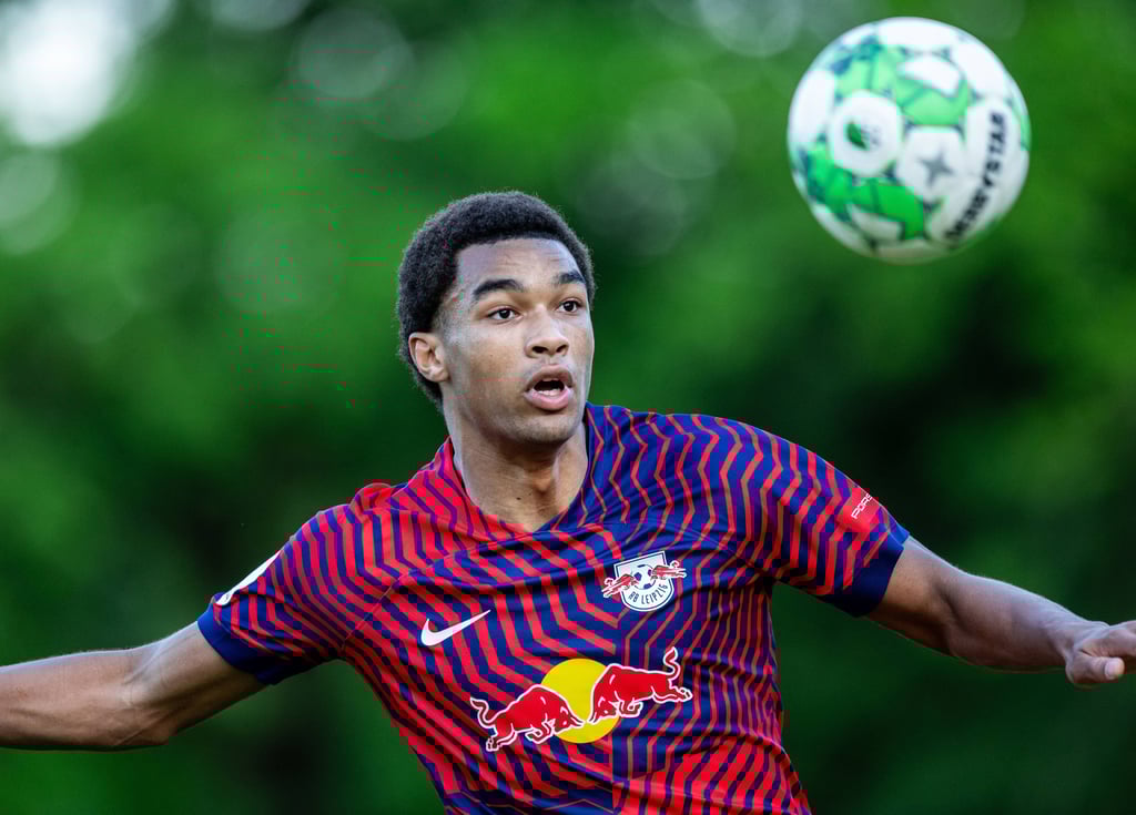 Sturmtalent Yannick Eduardo verlässt RB Leipzig für eine Saison, um in den Niederlanden Spielpraxis zu sammeln.