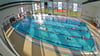 Das Schwimmbad im Ascherslebener Ballhaus: Dort und in anderen Bereichen stehen im Sommer Wartungsarbeiten an. 