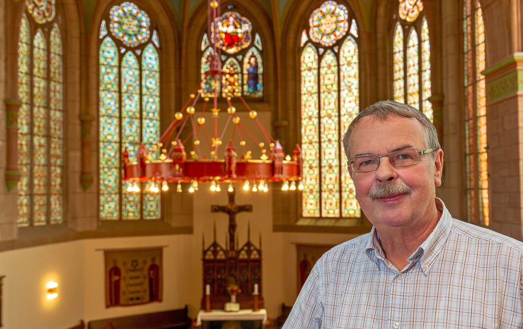 Pfarrer Karl-Heinz Schmidt aus Bernburg verabschiedet sich in den Ruhestand.