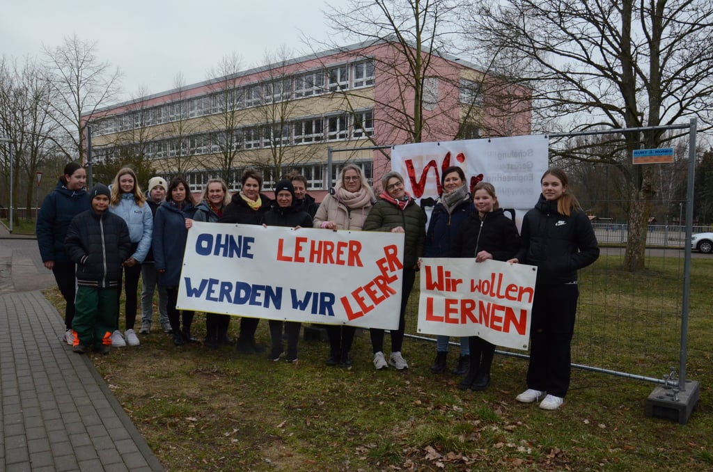Bereits mehrfach machten Eltern in der Vergangenheit auf den Lehrermangel in der Sekundarschule aufmerksam,