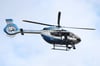 In Magdeburg wurde ein Mann durch Stiche lebensbedrohlich verletzt. Die Polizei suchte per Hubschrauber nach dem möglichen Täter.