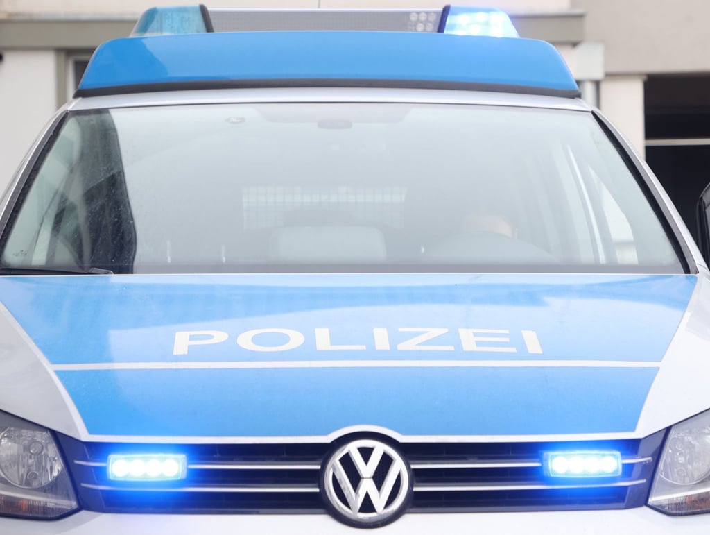 Eine 23 Jahre alte Frau wurde in Magdeburg durch mehrere Stichverletzungen schwer verletzt. (Symbolbild)
