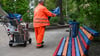 Die Berliner Stadtreinigung ist inzwischen für mehr als 100 Parks und 135 Spielplätze dafür zuständig, für Sauberkeit zu sorgen.