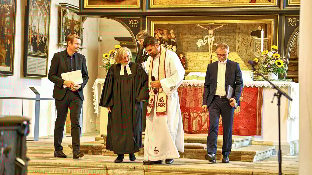 In der Stadtkirche wurde Inken Wöhlbrand aus ihrem Amt als Direktorin des LWB-Zentrums Wittenberg verabschiedet.