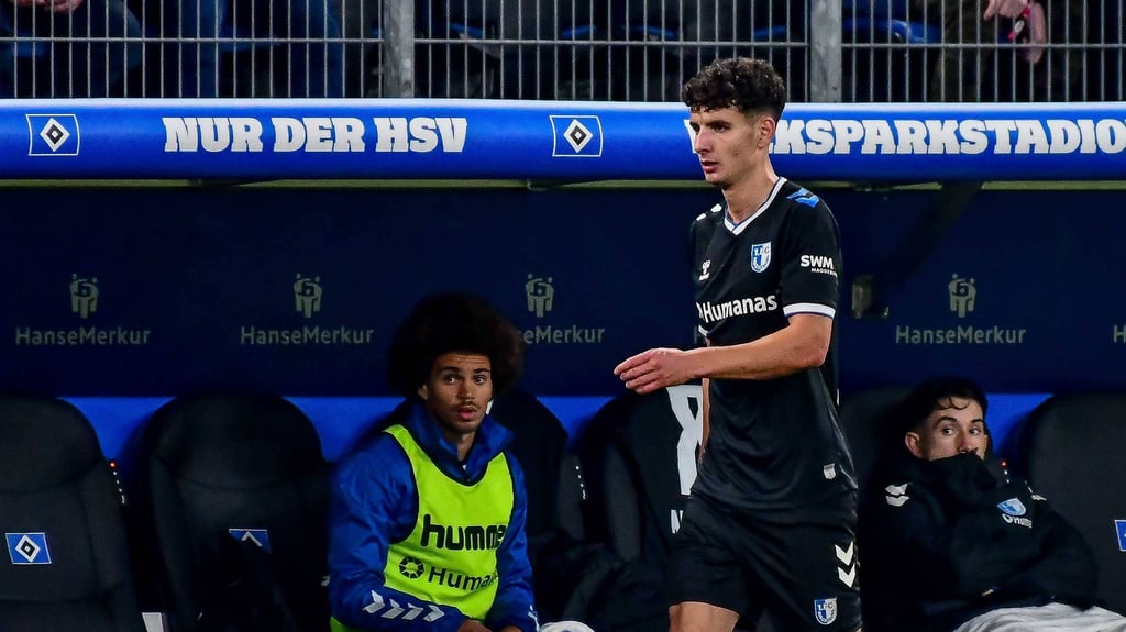 Daniel Elfadli wollte schon 2023 zum Hamburger SV wechseln, mit einem Jahr Verzögerung ist sein Transfer vom 1. FC Magdeburg nun perfekt.