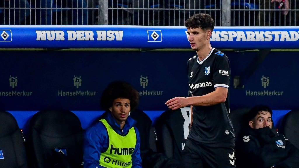Daniel Elfadli wollte schon 2023 zum Hamburger SV wechseln, mit einem Jahr Verzögerung ist sein Transfer vom 1. FC Magdeburg nun perfekt.