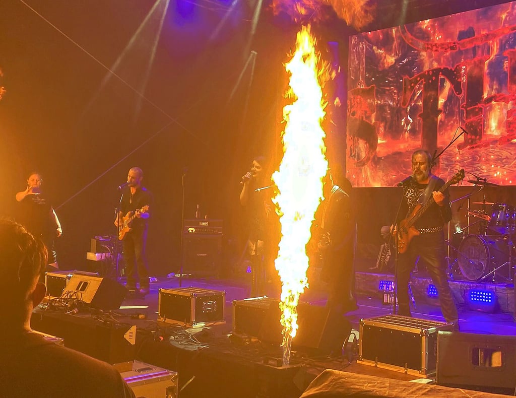 Die Metal-Band „Hel’s Throne“ aus Battin wird bei den zweiten Helheim Open Air den finalen Act spielen.