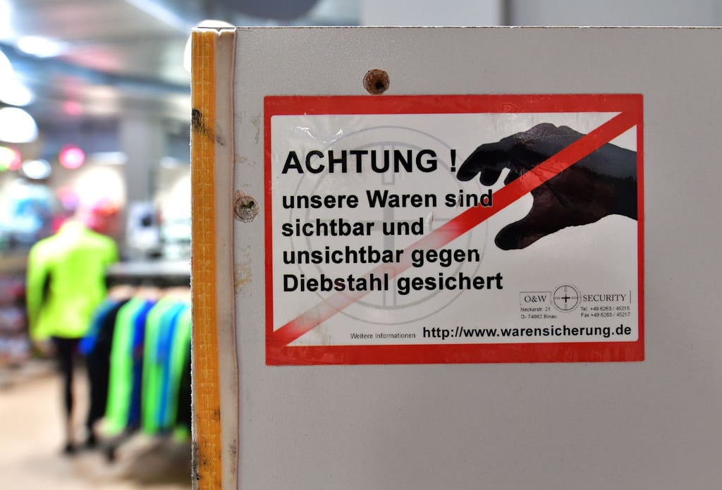 Geschäfte verstärken Anstrengungen gegen Langfinger