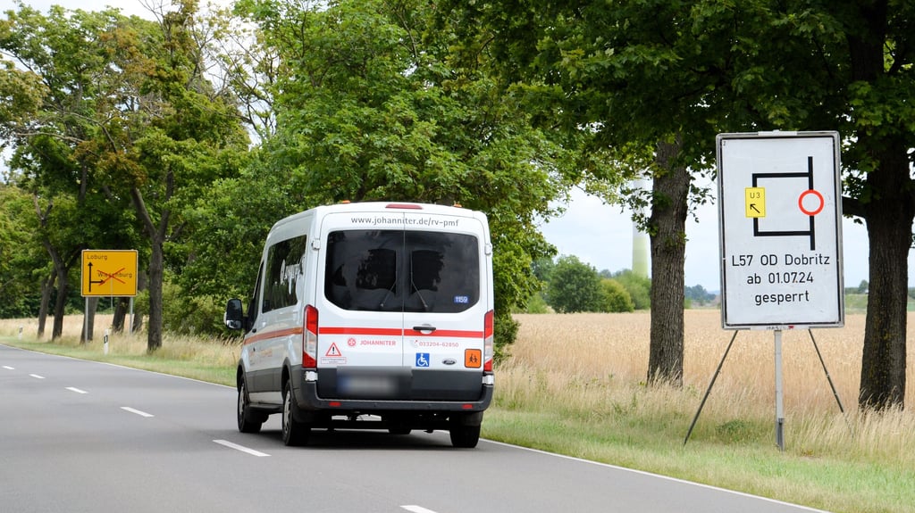 Auf der L 57, die von Zerbst in Richtung Wiesenburg führt, gibt es derzeit eine Vollsperrung.