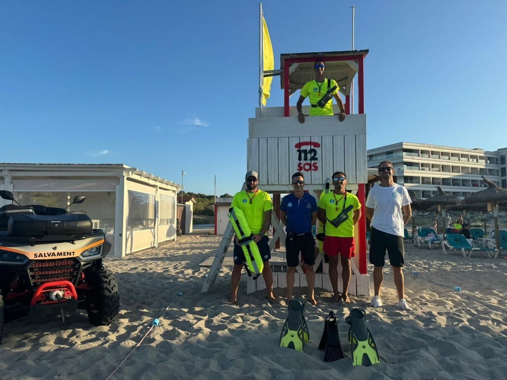 Rettungsschwimmer auf Mallorca haben fünf Deutsche gerettet. Die Urlauber waren von plötzlich einsetzenden starken Strömungen aufs Meer hinausgezogen worden.